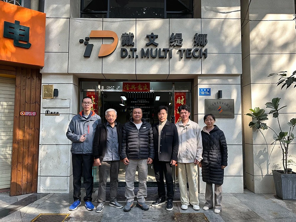 Vietnamese customers visited our company 1 Vietnamese customers visited our company 1